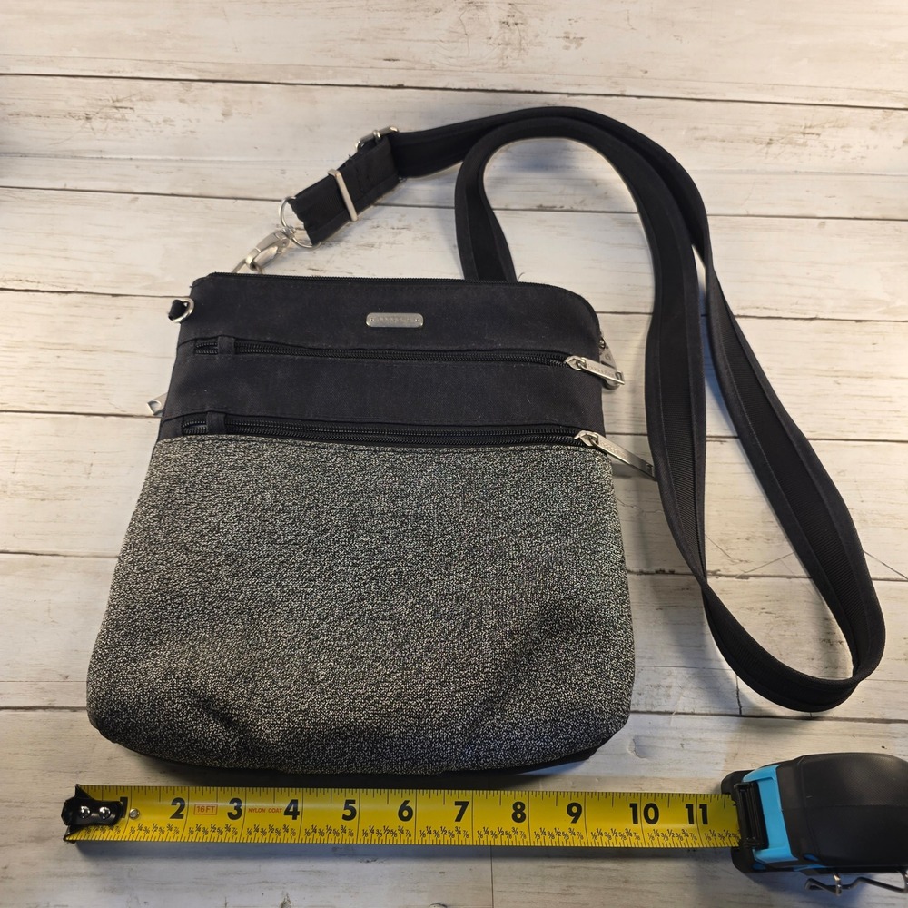 Baggallini Black Gray Canvas Crossbody Bag Multi Pocket Travel Purse Organizer